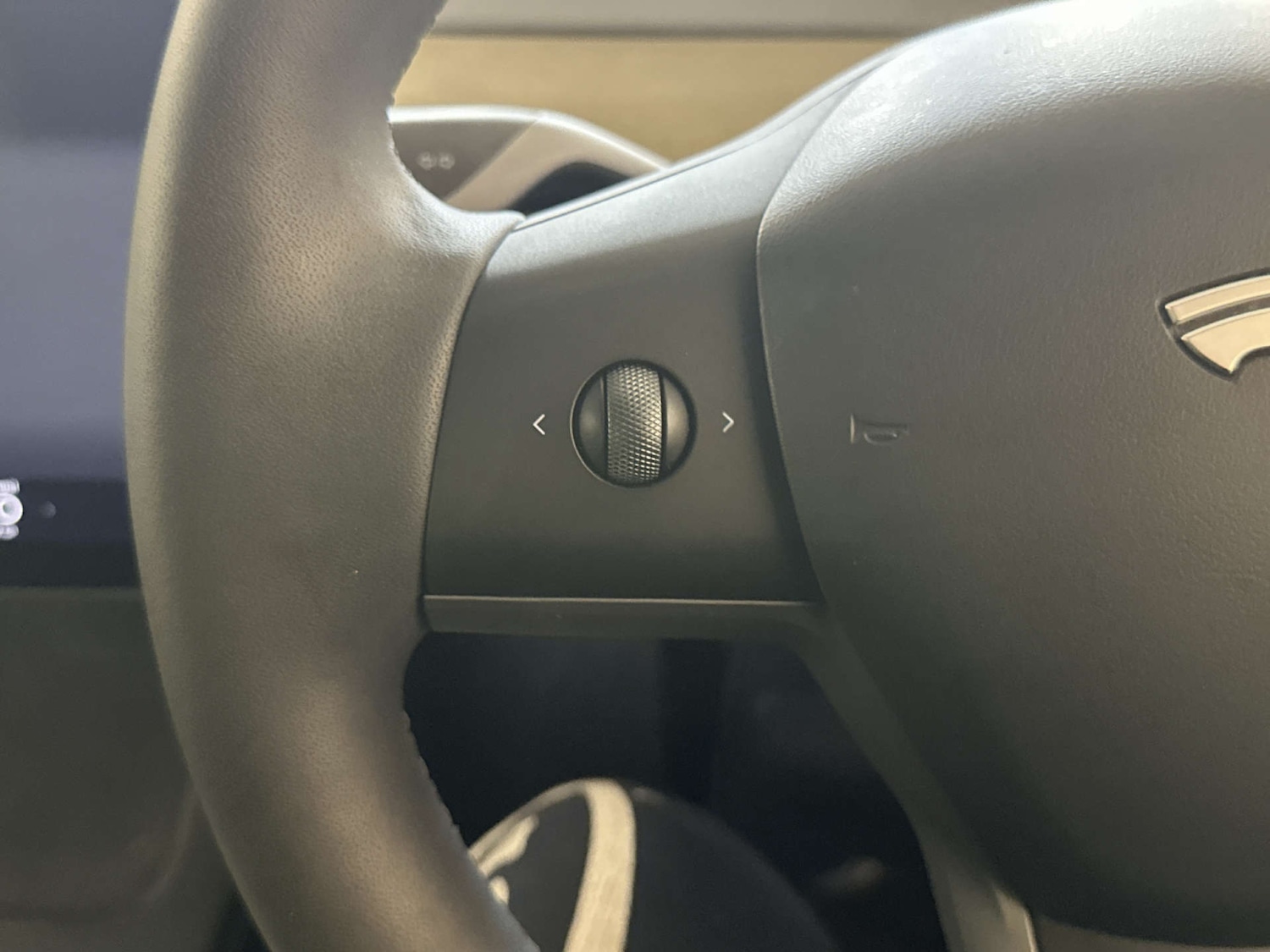 Used Tesla Model Y 2023 for sale - 78031002: Photo 18