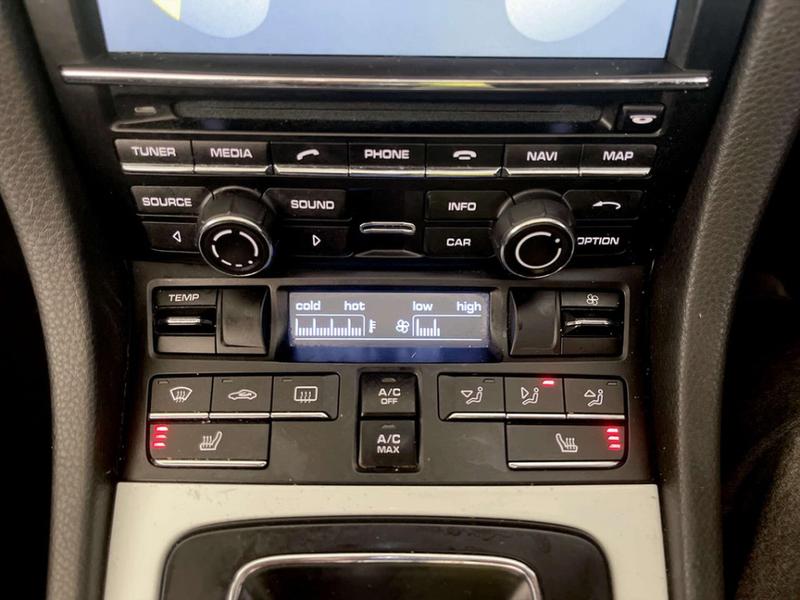 Used Porsche Boxster 2015 for sale - 76882767: Photo 23