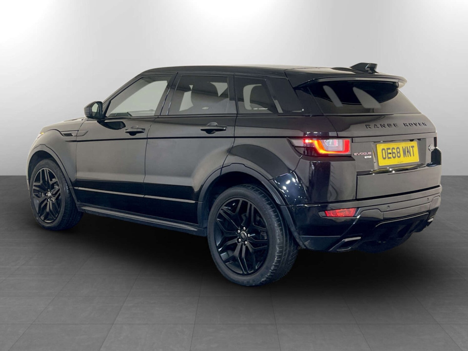 Used Land Rover Range Rover Evoque 2019 for sale - 77350535: Photo 8
