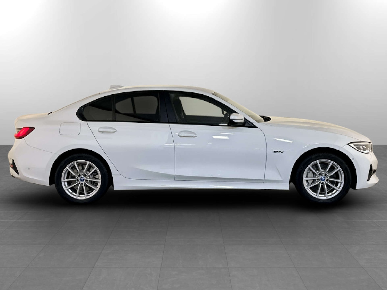 Used BMW 3 Series 2022 for sale - 77328650: Photo 10
