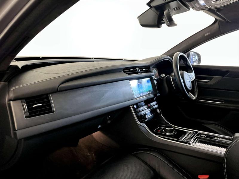 Used Jaguar XF 2020 for sale - 76882784: Photo 12