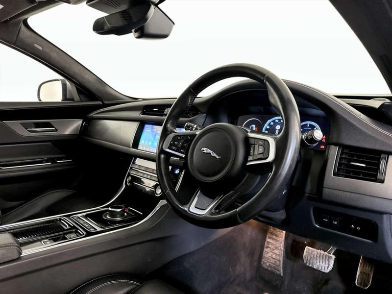 Used Jaguar XF 2020 for sale - 76882784: Photo 16