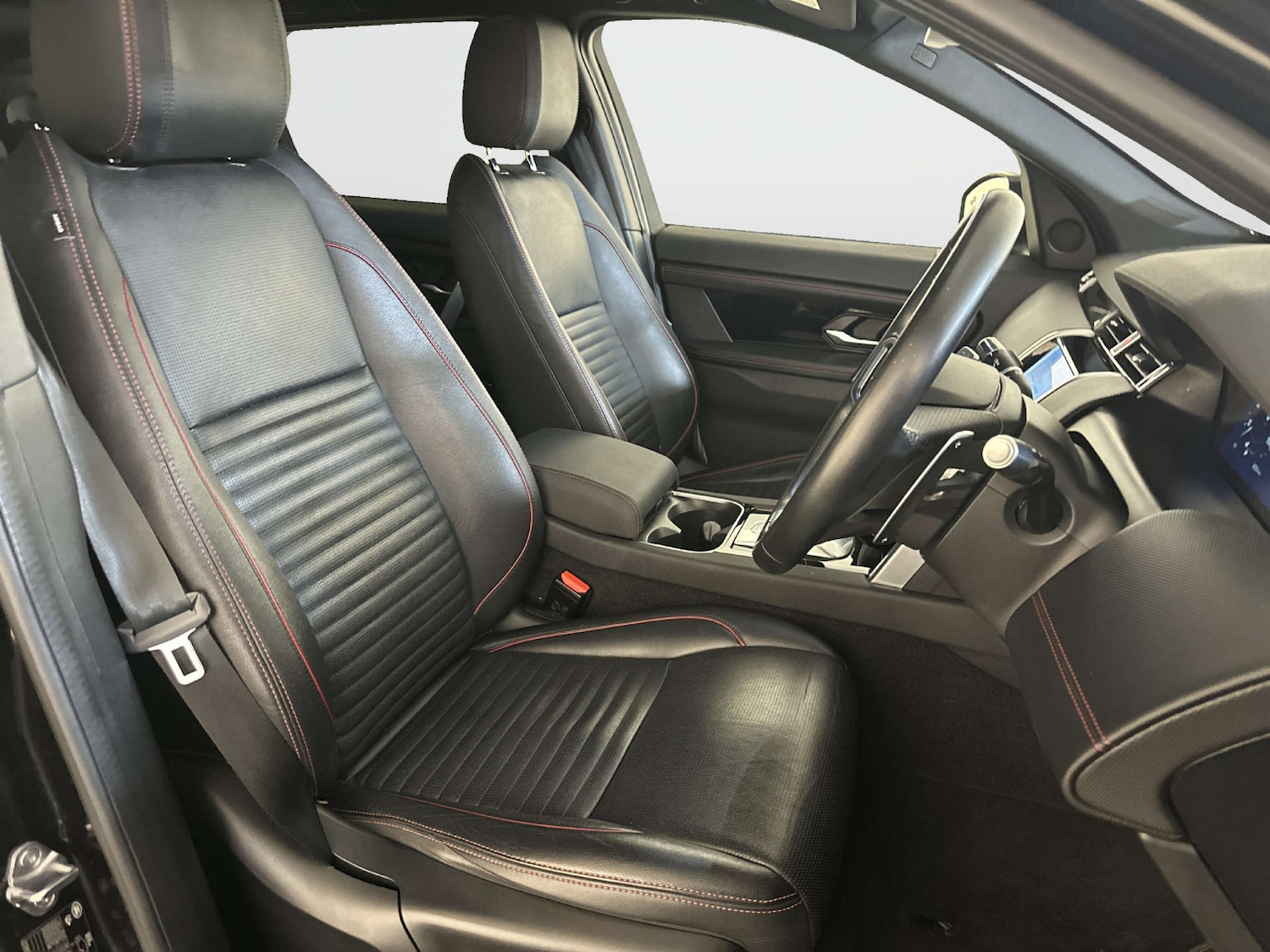 Used Land Rover Discovery Sport 2022 for sale - 78112446: Photo 13