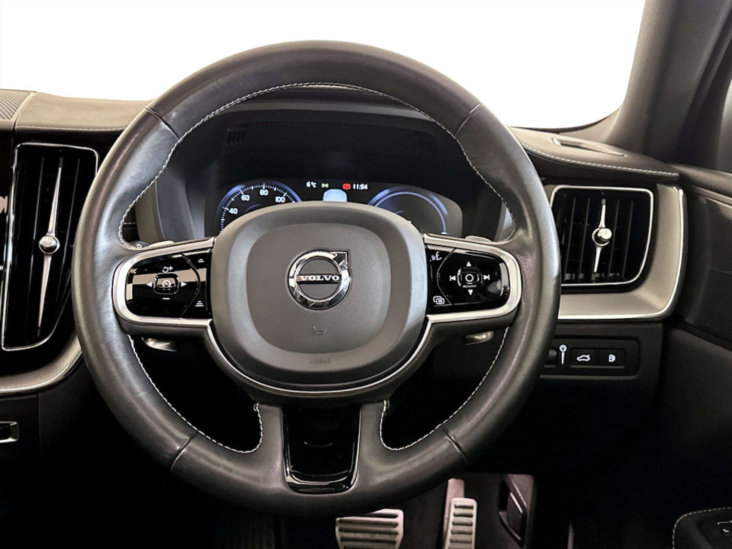 Used Volvo XC60 2020 for sale - 77606750: Photo 16