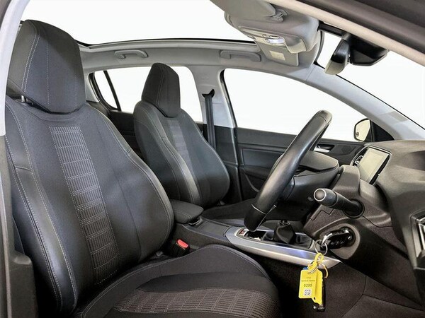 Used Peugeot 308 2019 for sale - 76290366: Photo 13