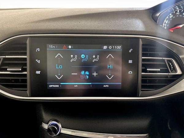Used Peugeot 308 2019 for sale - 76290366: Photo 24