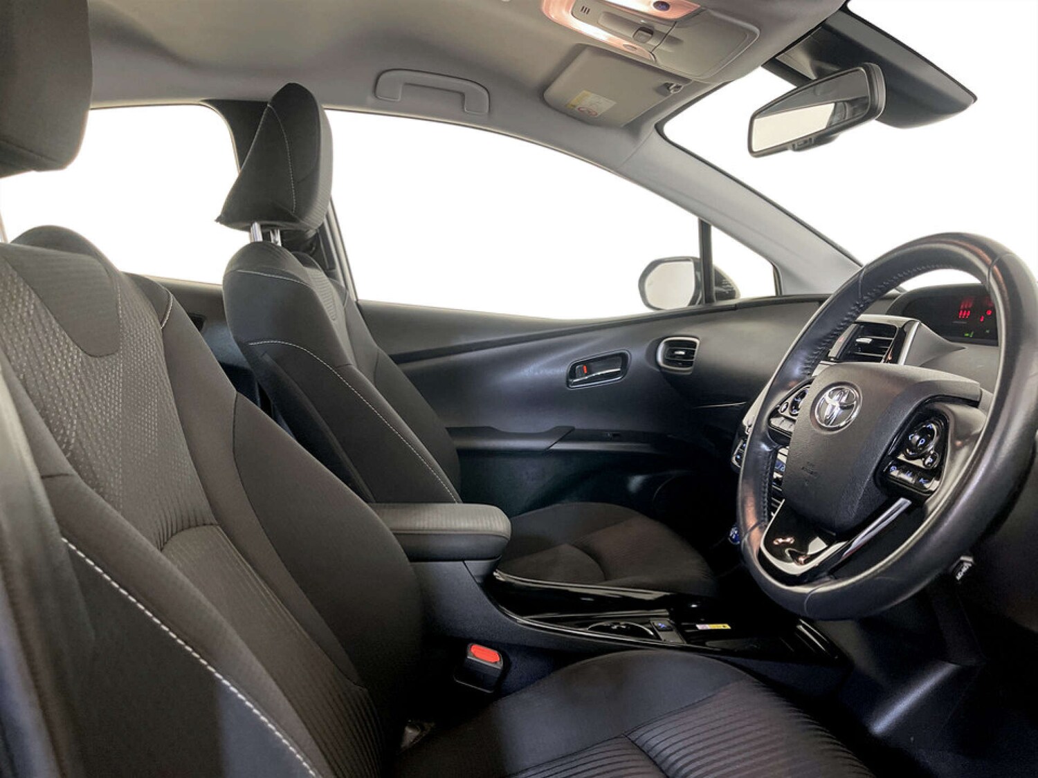 Used Toyota Prius 2021 for sale - 77523201: Photo 13