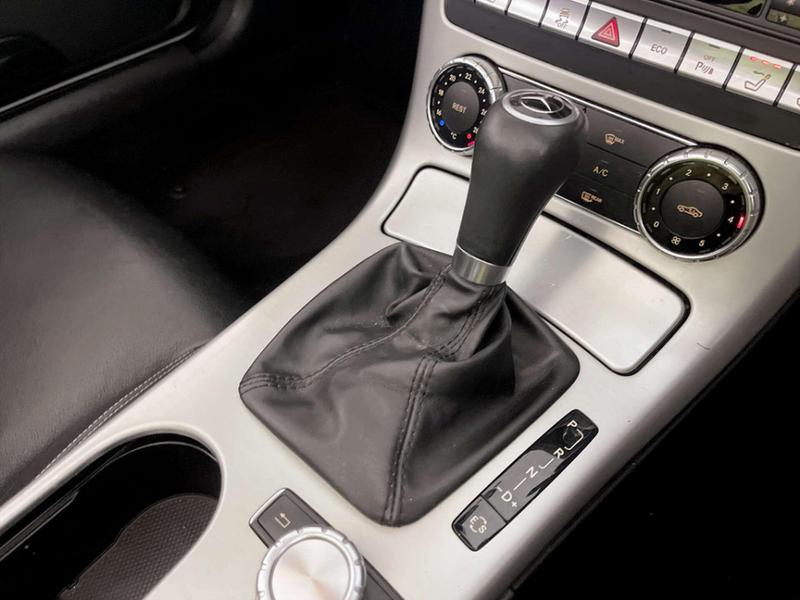 Used Mercedes-Benz SLK 2012 for sale - 76807204: Photo 26