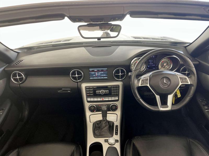 Used Mercedes-Benz SLK 2012 for sale - 76807204: Photo 3