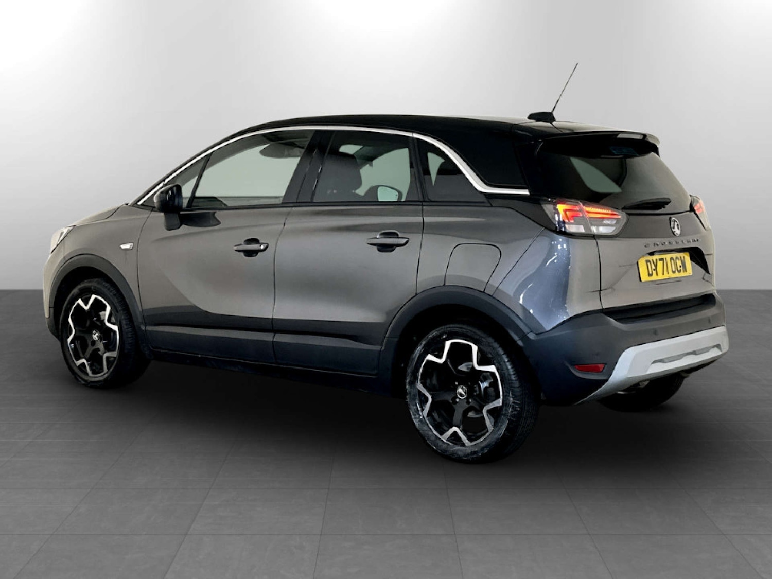 Used Vauxhall Crossland 2021 for sale - 77643203: Photo 8