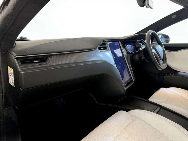 Used Tesla Model S 2019 for sale - 76825844: Photo 12