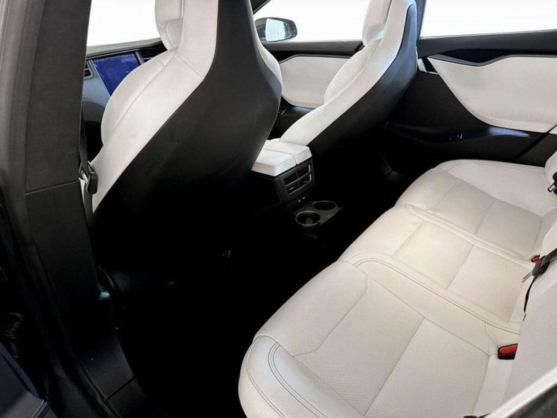Used Tesla Model S 2019 for sale - 76825844: Photo 14