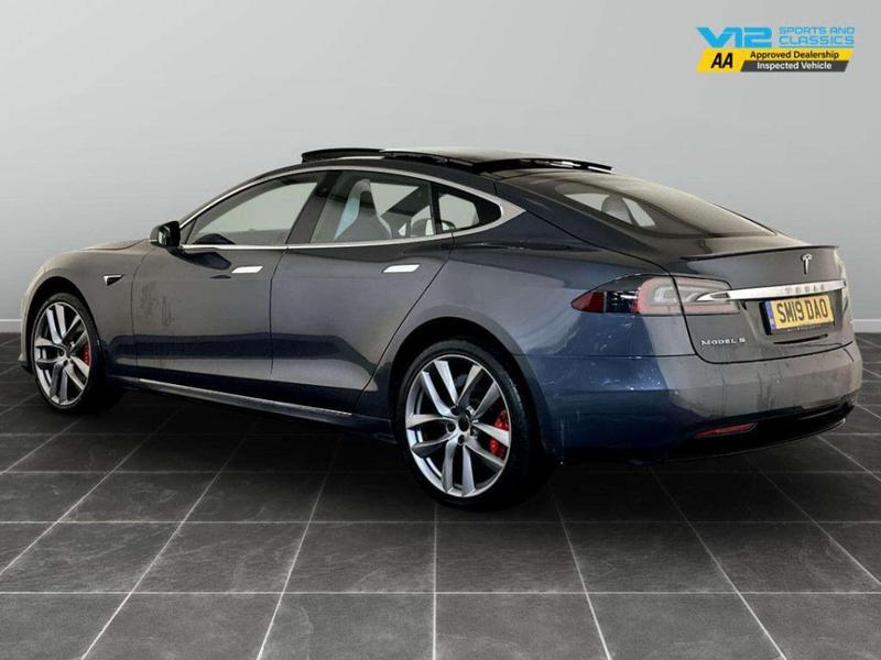 Used Tesla Model S 2019 for sale - 76825844: Photo 8