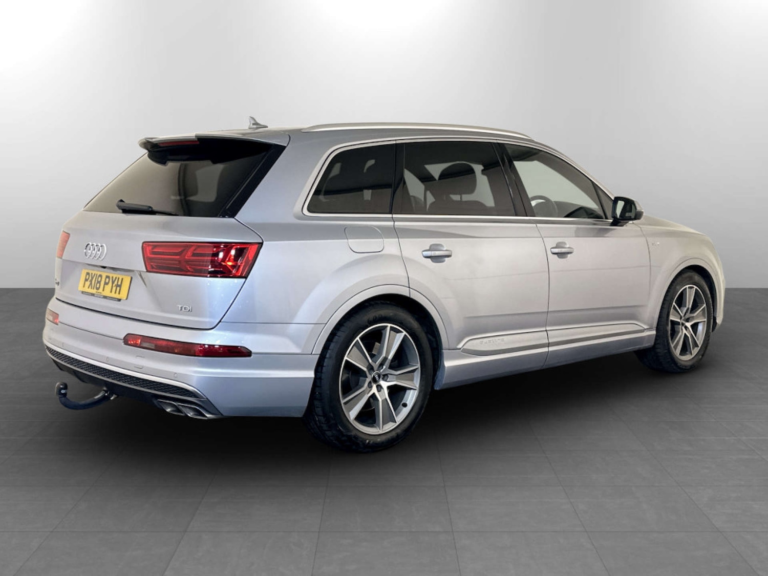 Used Audi Q7 2018 for sale - 77184941: Photo 10