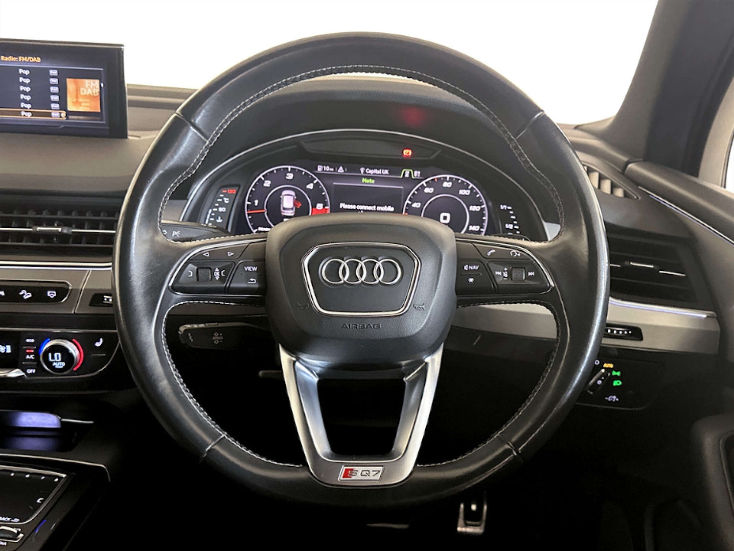 Used Audi Q7 2018 for sale - 77184941: Photo 17