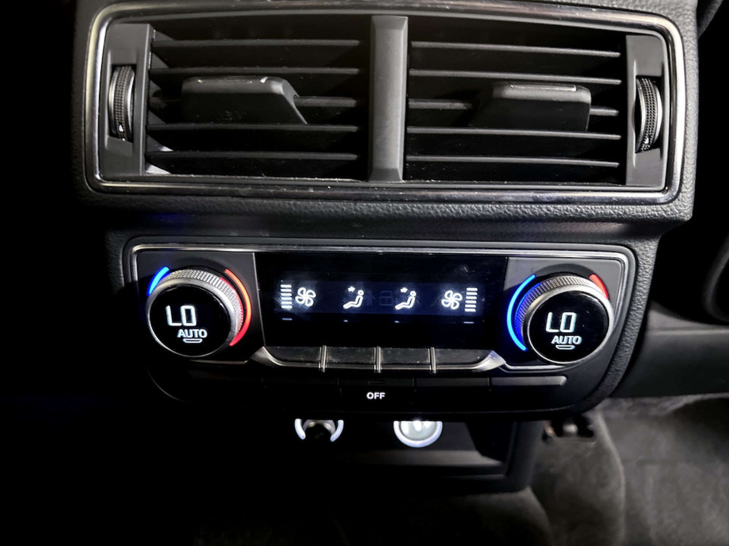 Used Audi Q7 2018 for sale - 77184941: Photo 29