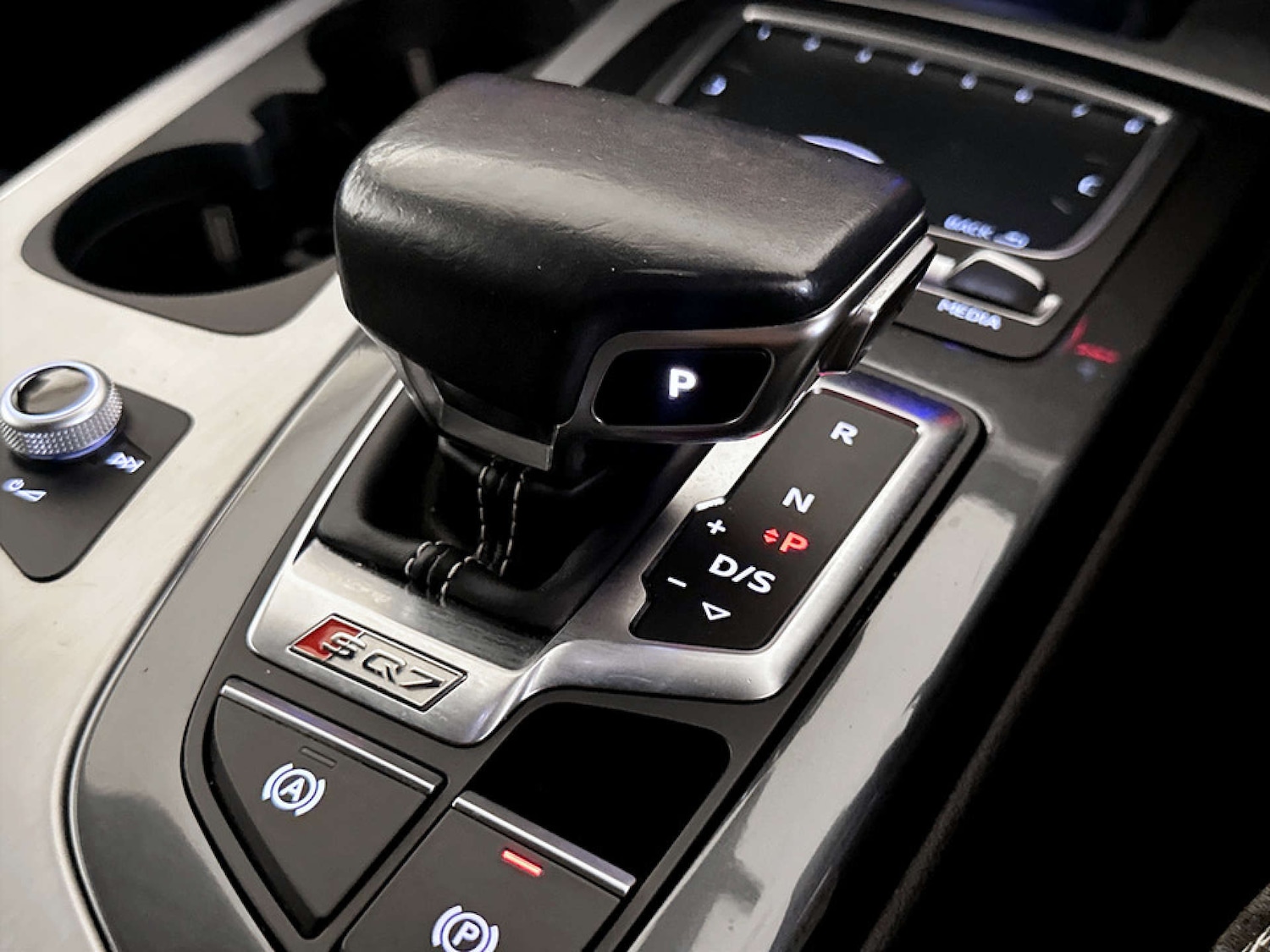 Used Audi Q7 2018 for sale - 77184941: Photo 30