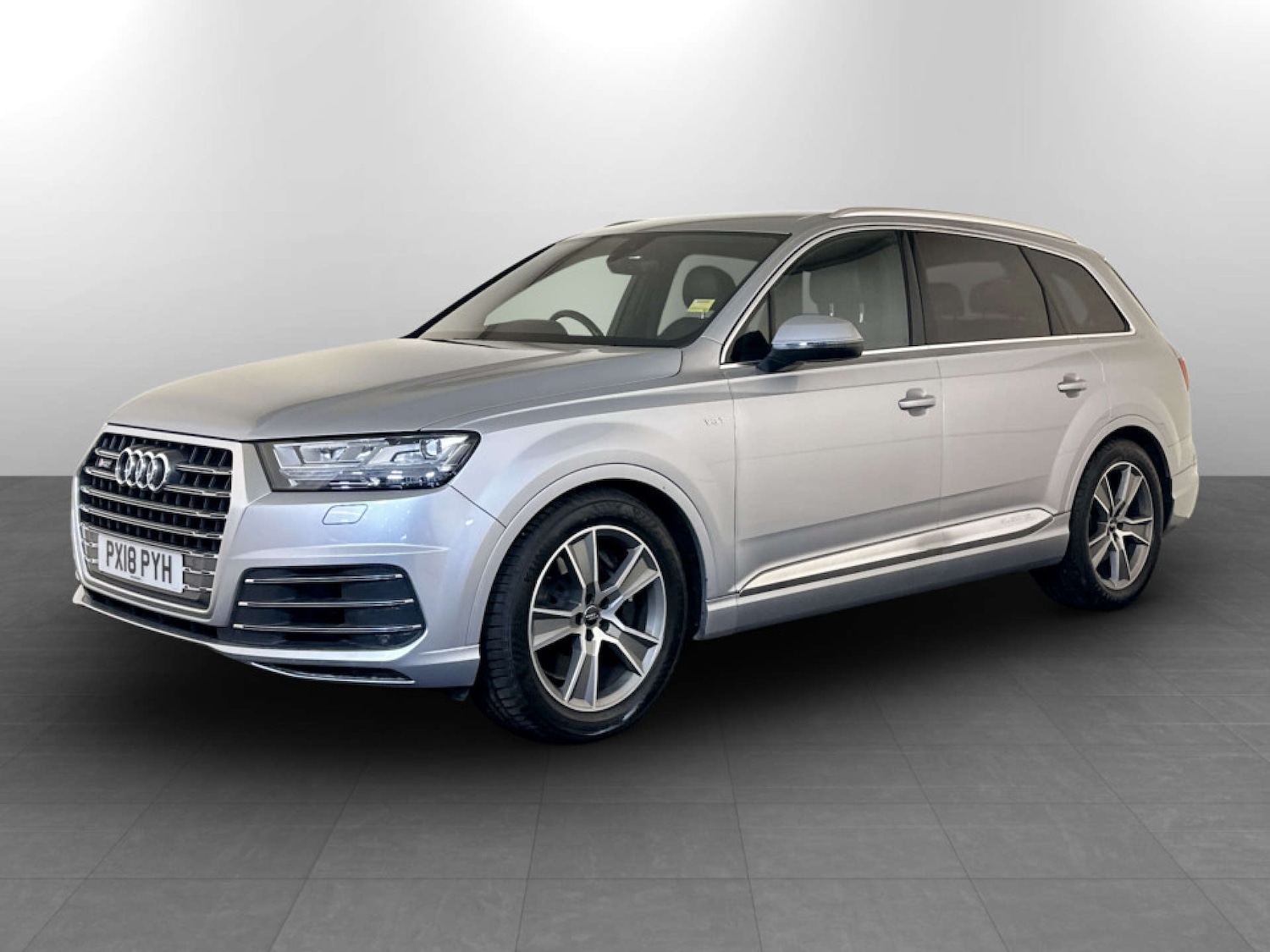 Used Audi Q7 2018 for sale - 77184941: Photo 6