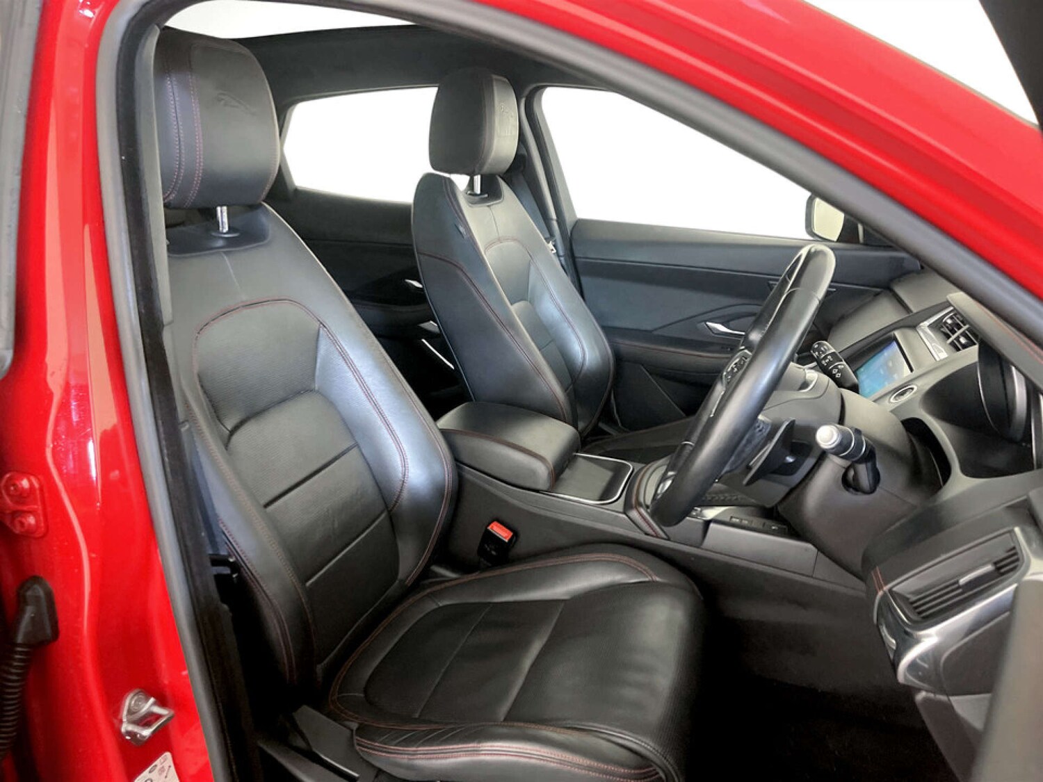 Used Jaguar E-Pace 2018 for sale - 77355497: Photo 13