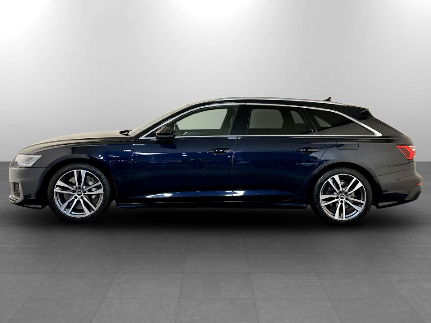 Used Audi A6 Avant 2022 for sale - 77185249: Photo 7