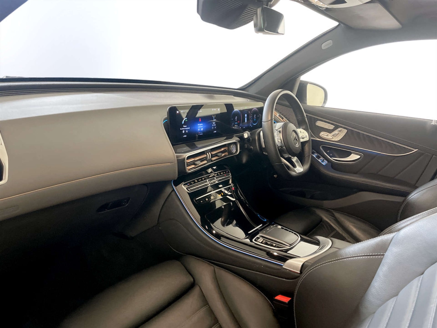 Used Mercedes-Benz EQC 2022 for sale - 77604052: Photo 12