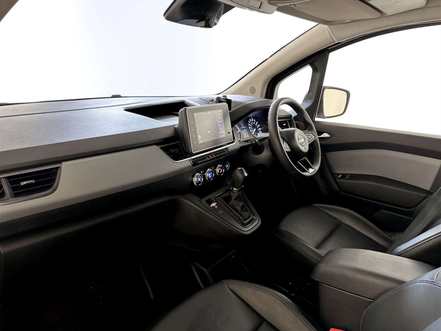 Used Nissan Other 2023 for sale - 77368188: Photo 11