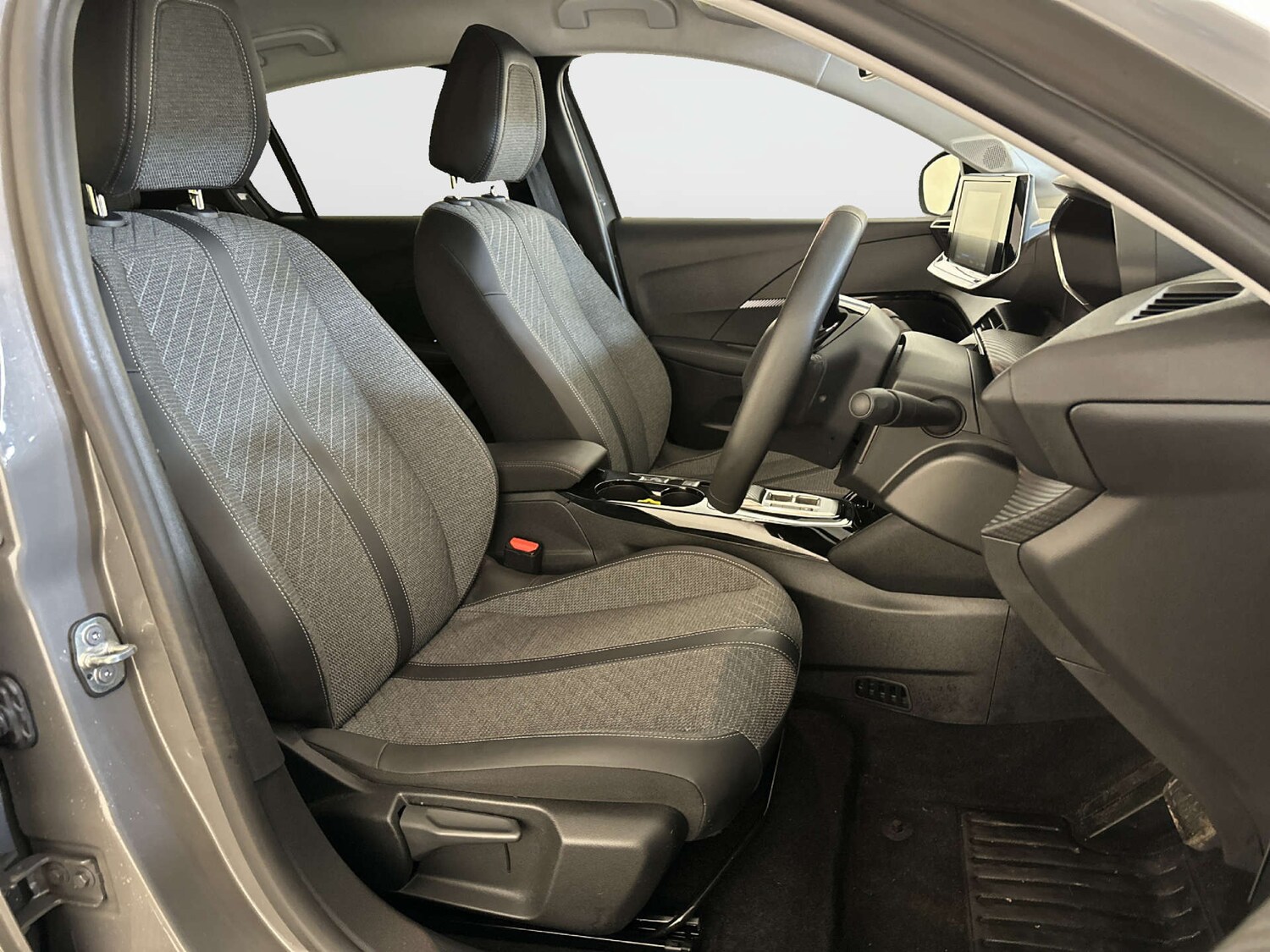 Used Peugeot 208 2024 for sale - 78094466: Photo 13