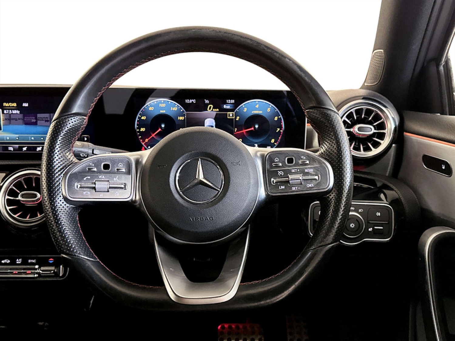 Used Mercedes-Benz A-Class 2018 for sale - 77247817: Photo 16