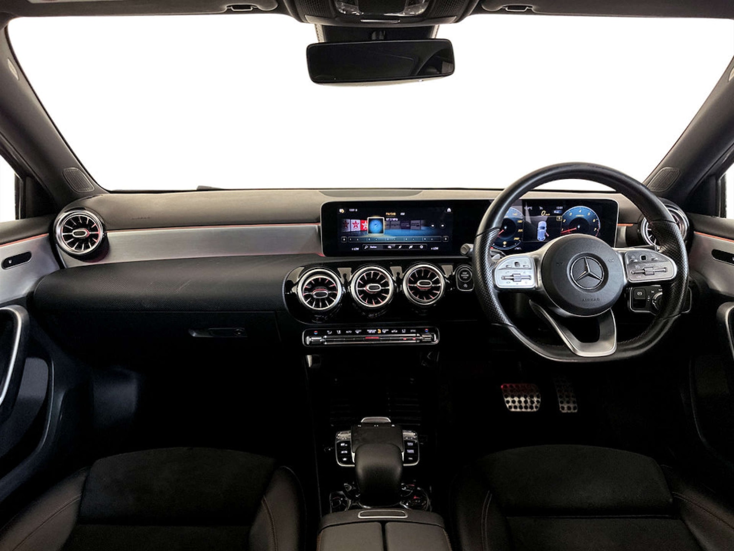 Used Mercedes-Benz A-Class 2018 for sale - 77247817: Photo 3