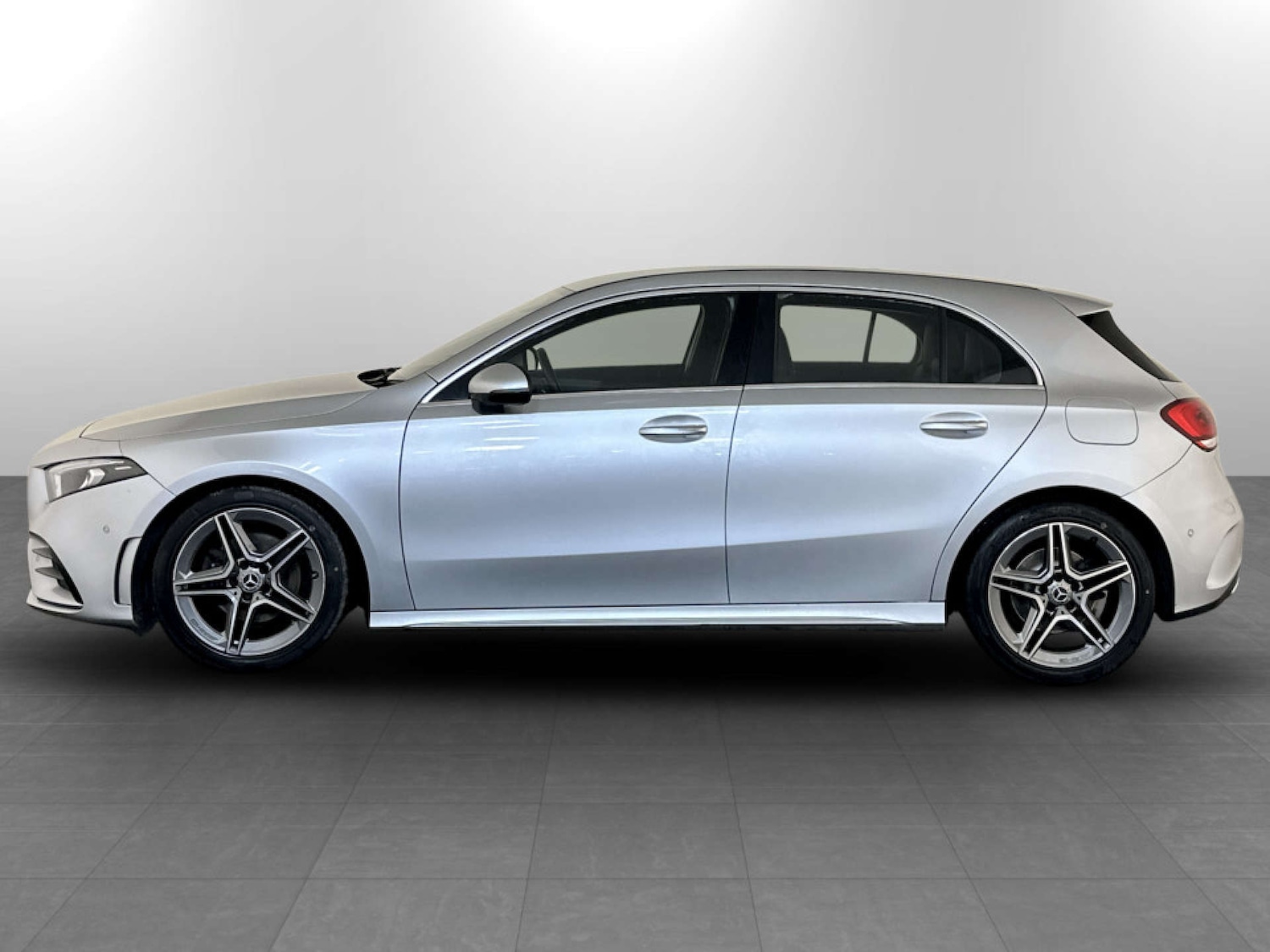 Used Mercedes-Benz A-Class 2018 for sale - 77247817: Photo 7