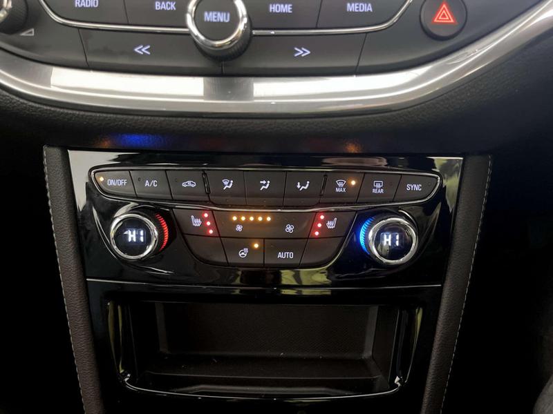 Used Vauxhall Astra 2018 for sale - 76960959: Photo 25