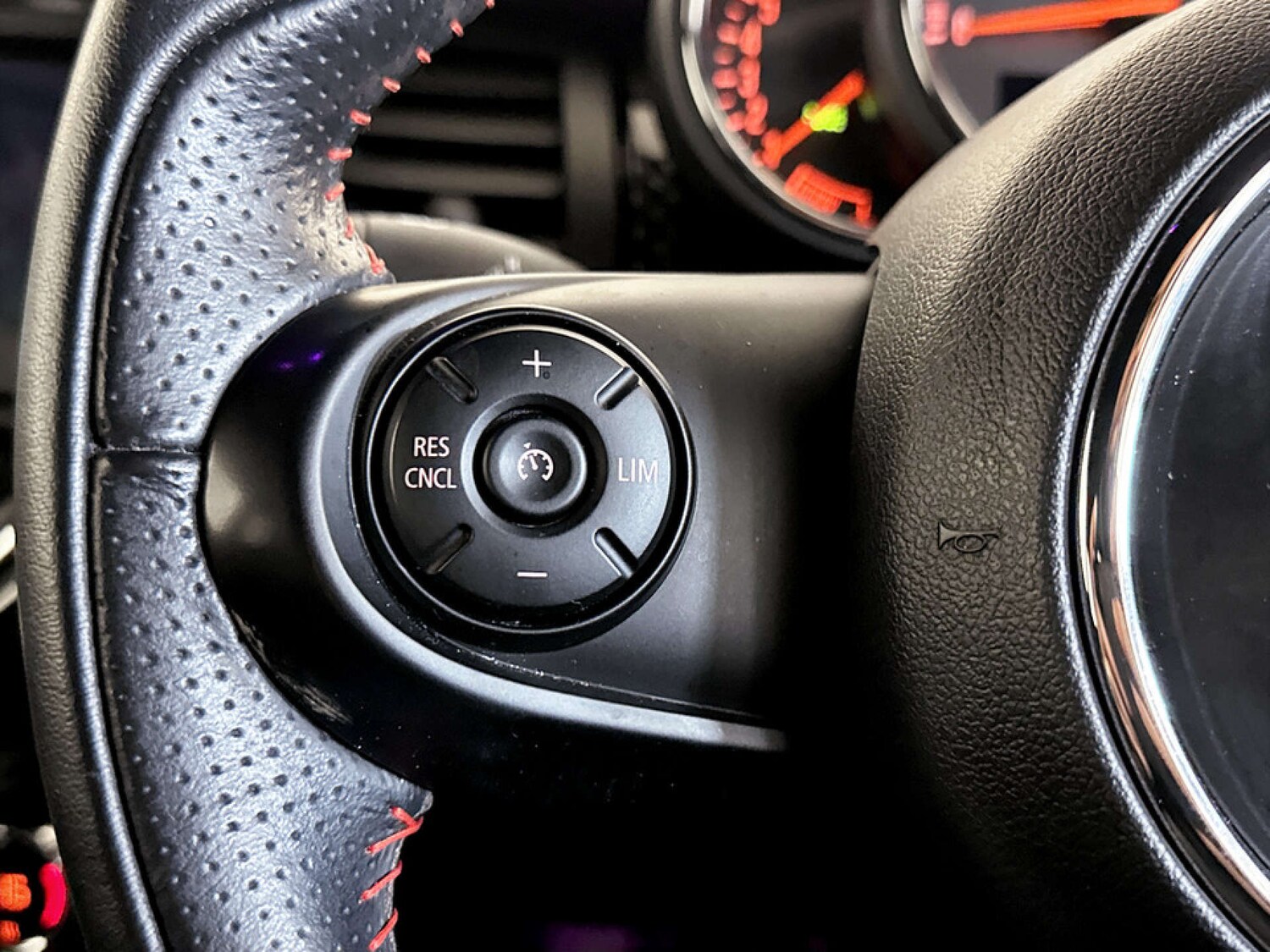 Used MINI Hatch 2019 for sale - 77523322: Photo 16