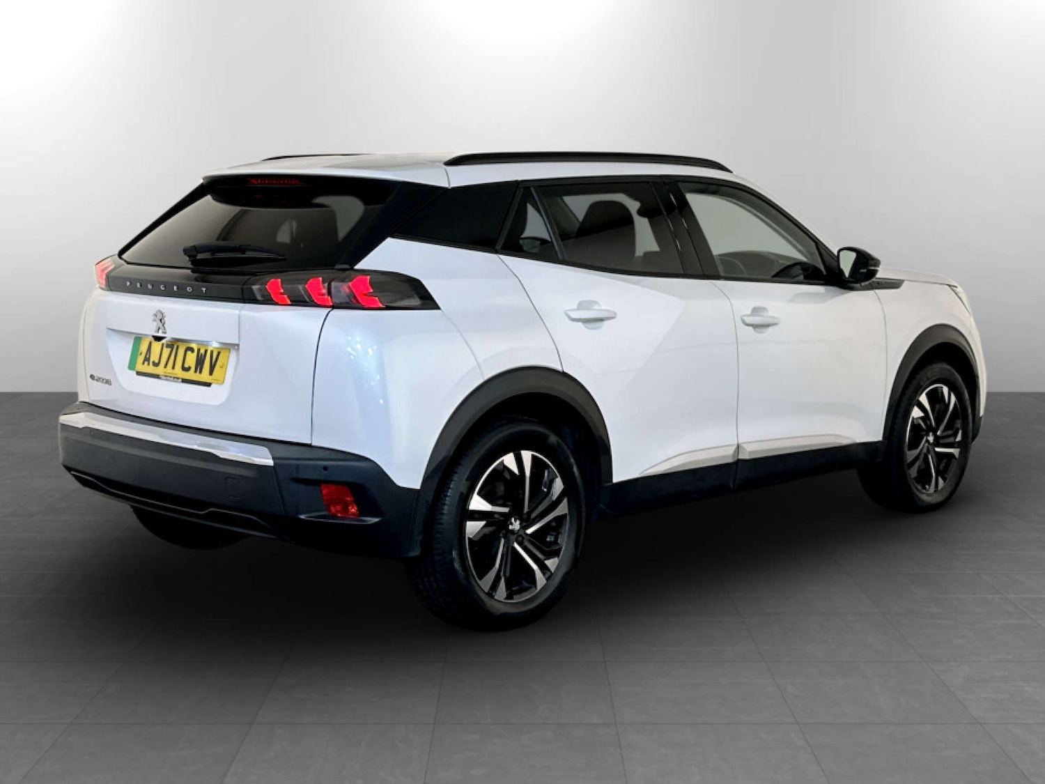 Used Peugeot 2008 2022 for sale - 77640532: Photo 10