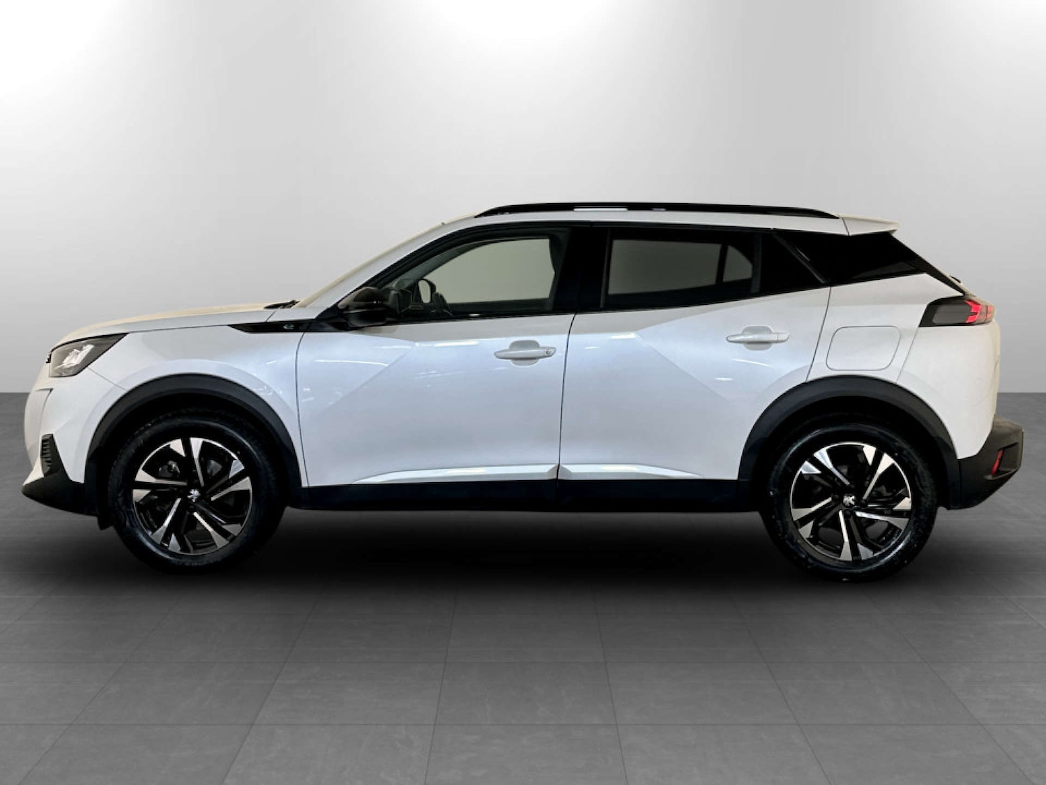 Used Peugeot 2008 2022 for sale - 77640532: Photo 7