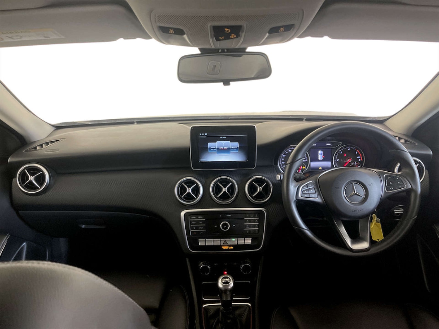 Used Mercedes-Benz A-Class 2016 for sale - 77355524: Photo 3