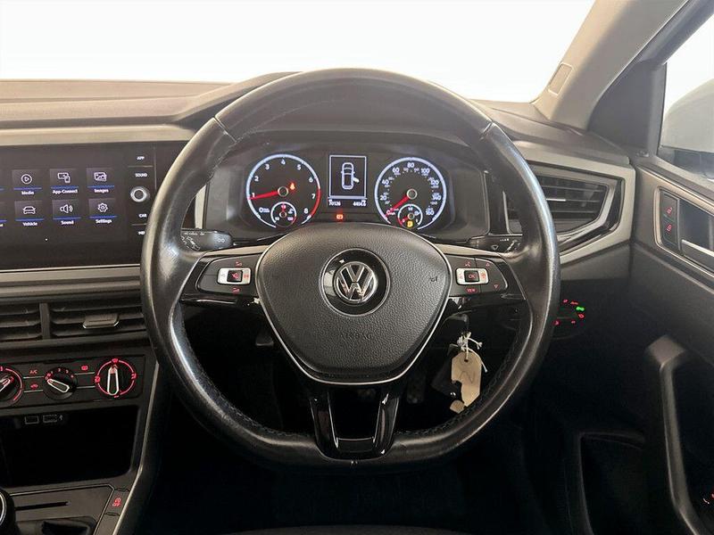Used Volkswagen Polo 2019 for sale - 76302648: Photo 16