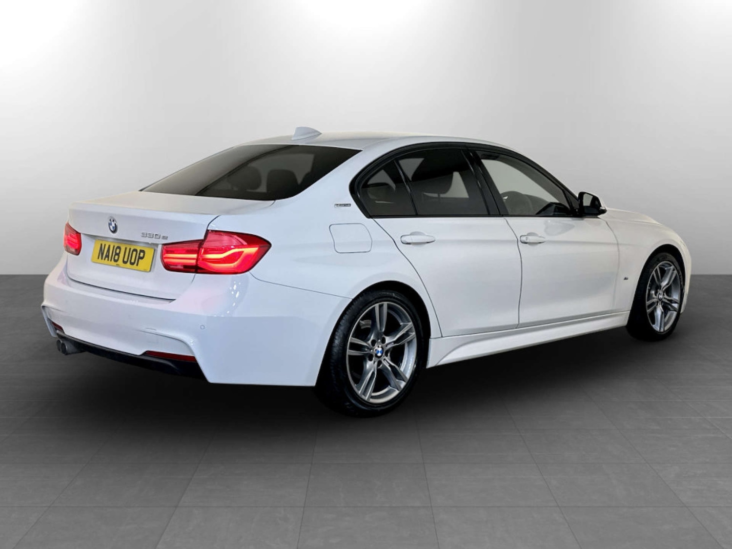 Used BMW 3 Series 2018 for sale - 77650520: Photo 10