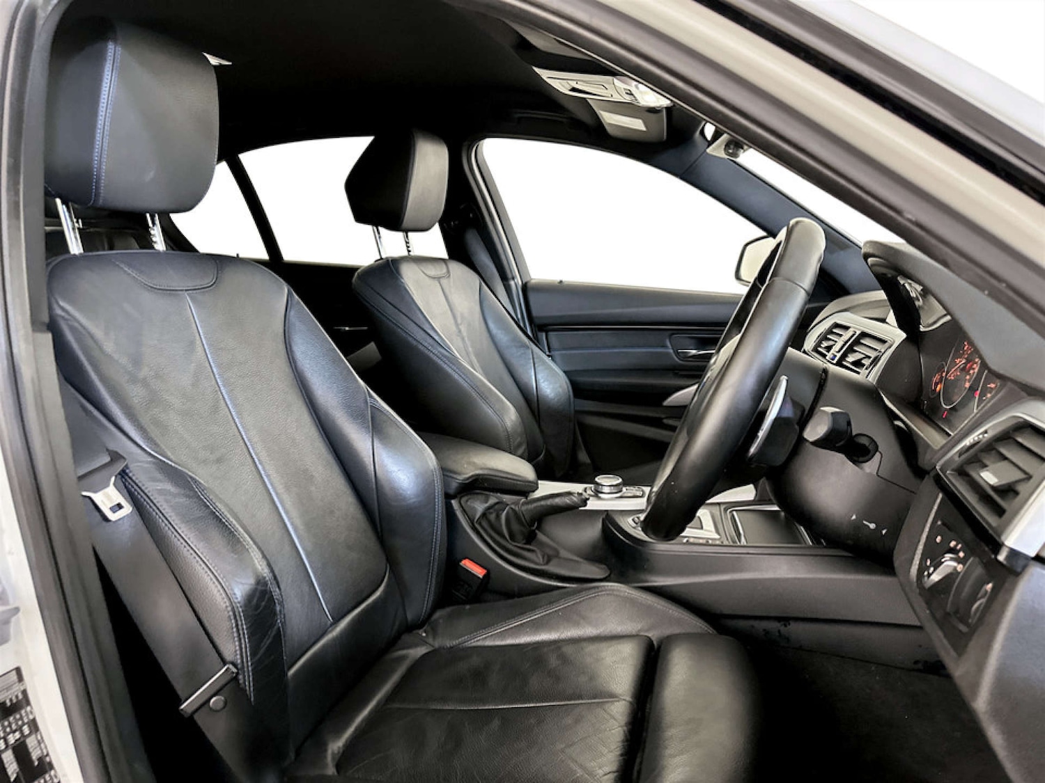 Used BMW 3 Series 2018 for sale - 77650520: Photo 13