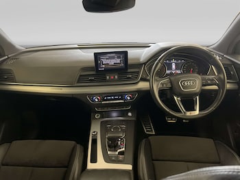 Used Audi Q5 2018 for sale - 79357002: Photo