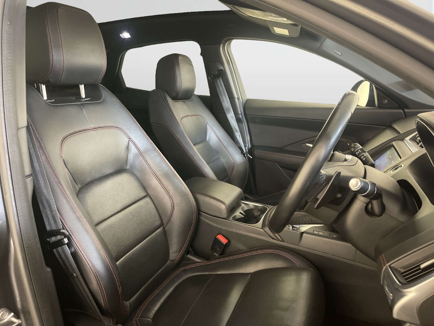 Used Jaguar E-Pace 2020 for sale - 77934008: Photo 13