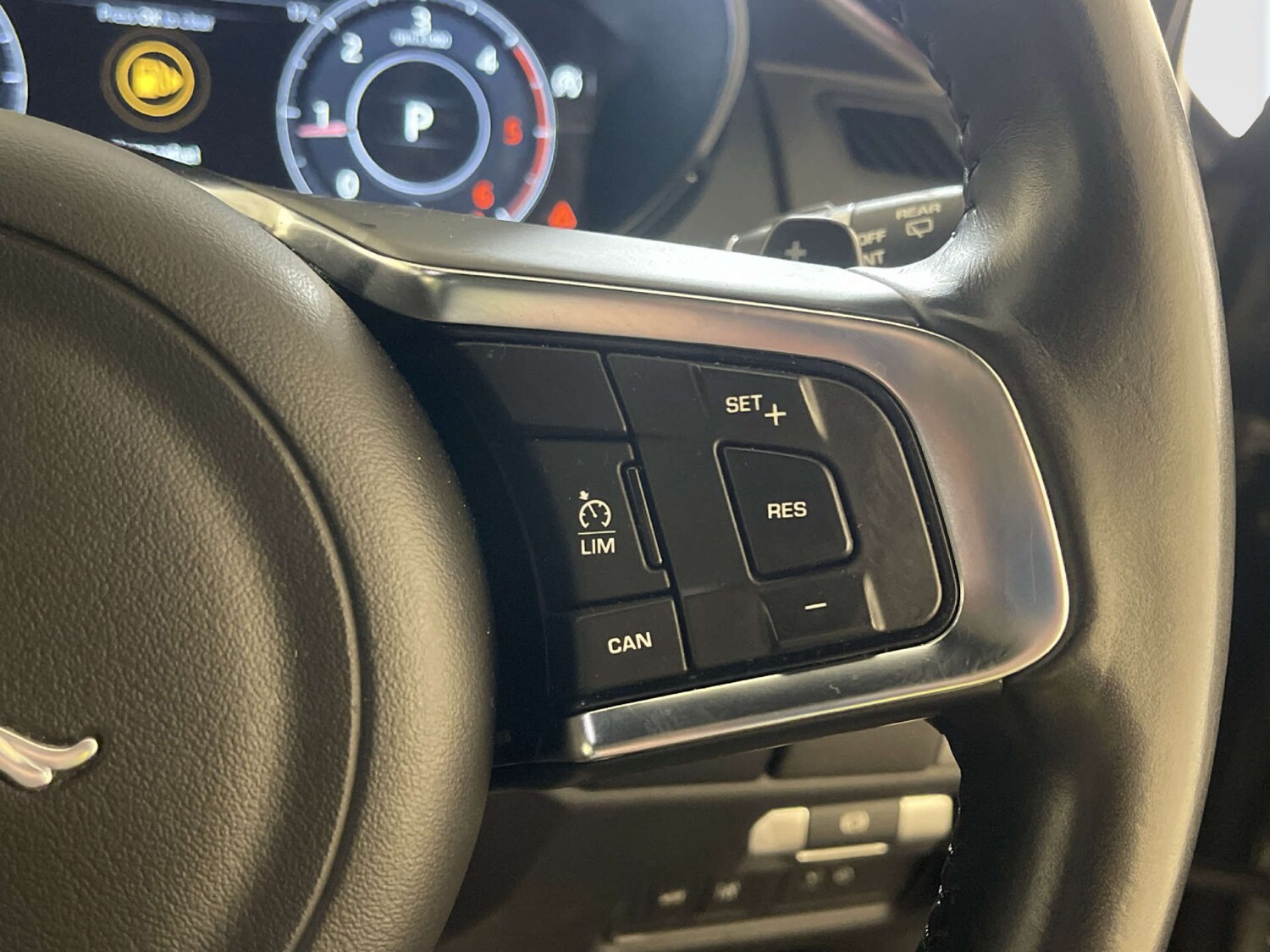 Used Jaguar E-Pace 2020 for sale - 77934008: Photo 19