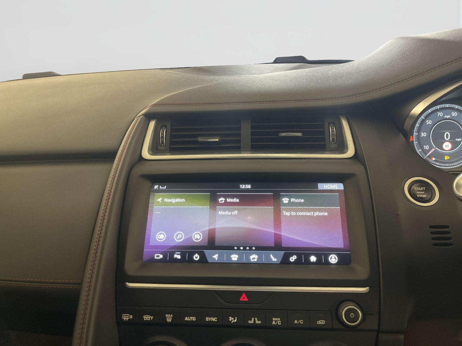 Used Jaguar E-Pace 2020 for sale - 77934008: Photo 22