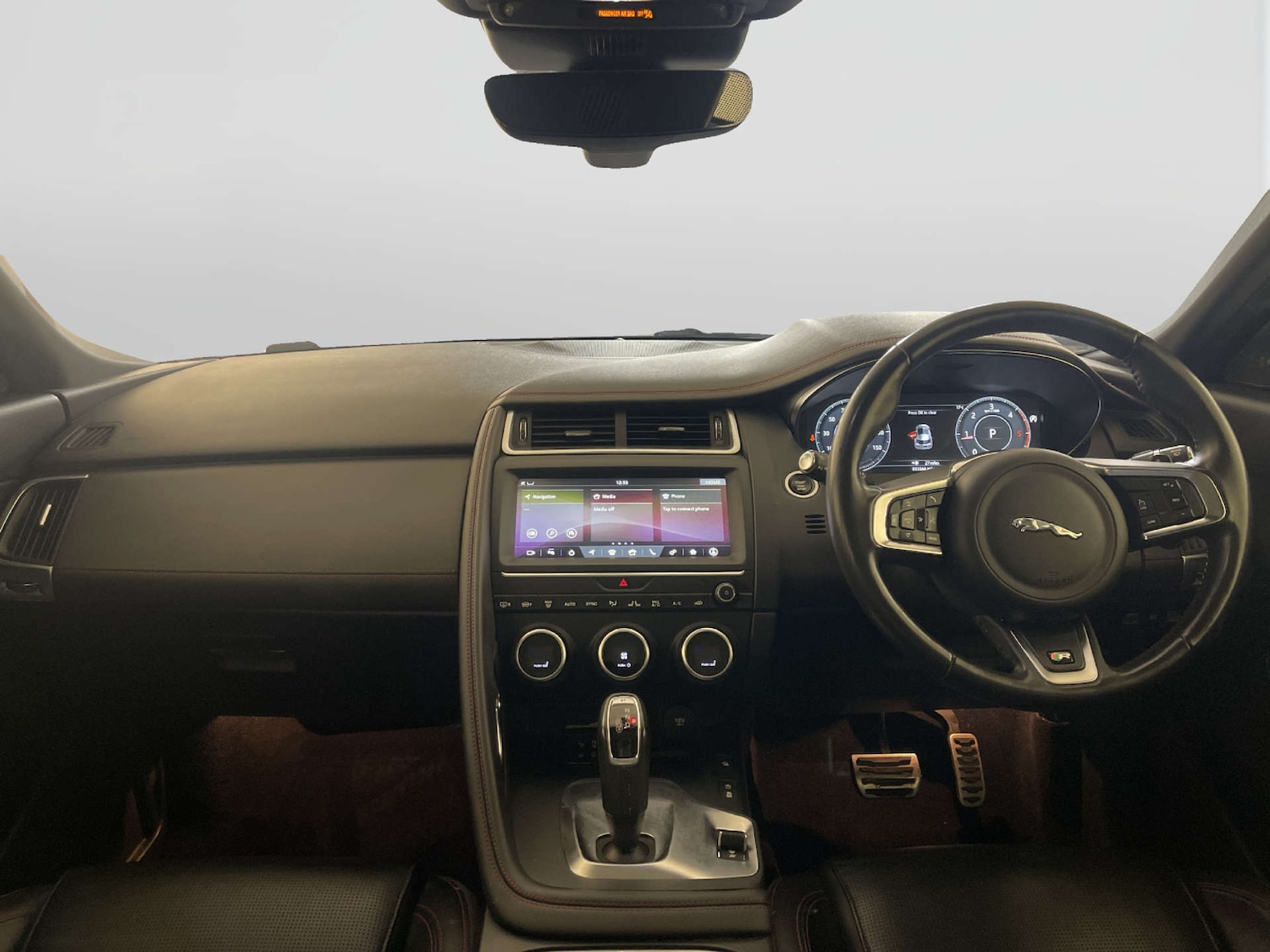 Used Jaguar E-Pace 2020 for sale - 77934008: Photo 3