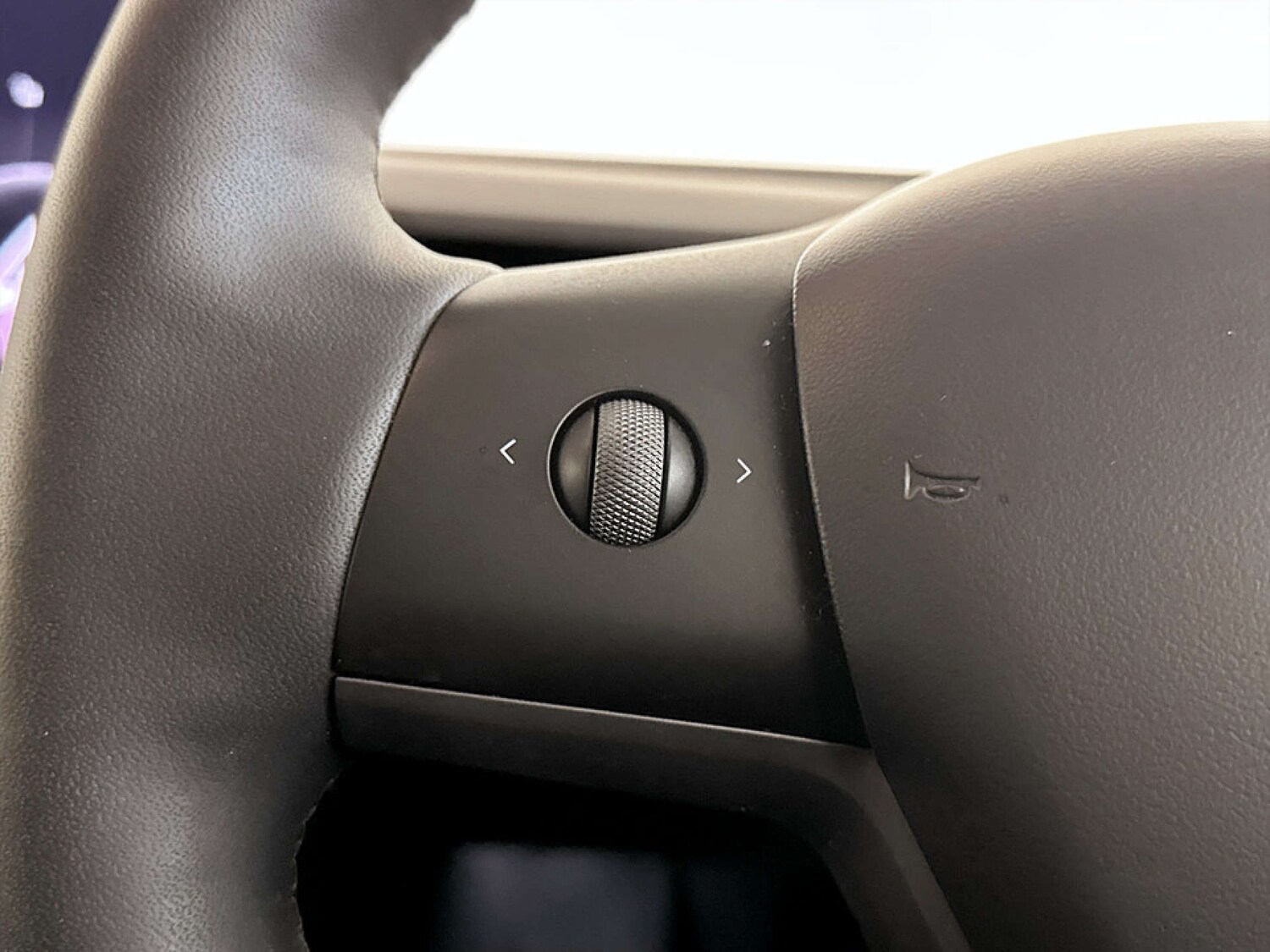 Used Tesla Model Y 2023 for sale - 77469997: Photo 16