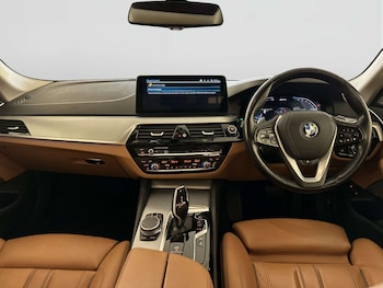 Used BMW 5 Series 2022 for sale - 78392702: Photo