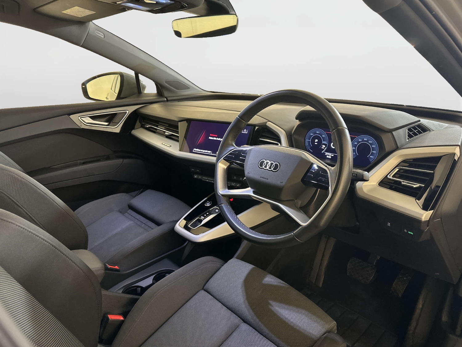 Used Audi Q4 e-tron 2023 for sale - 78083372: Photo 15