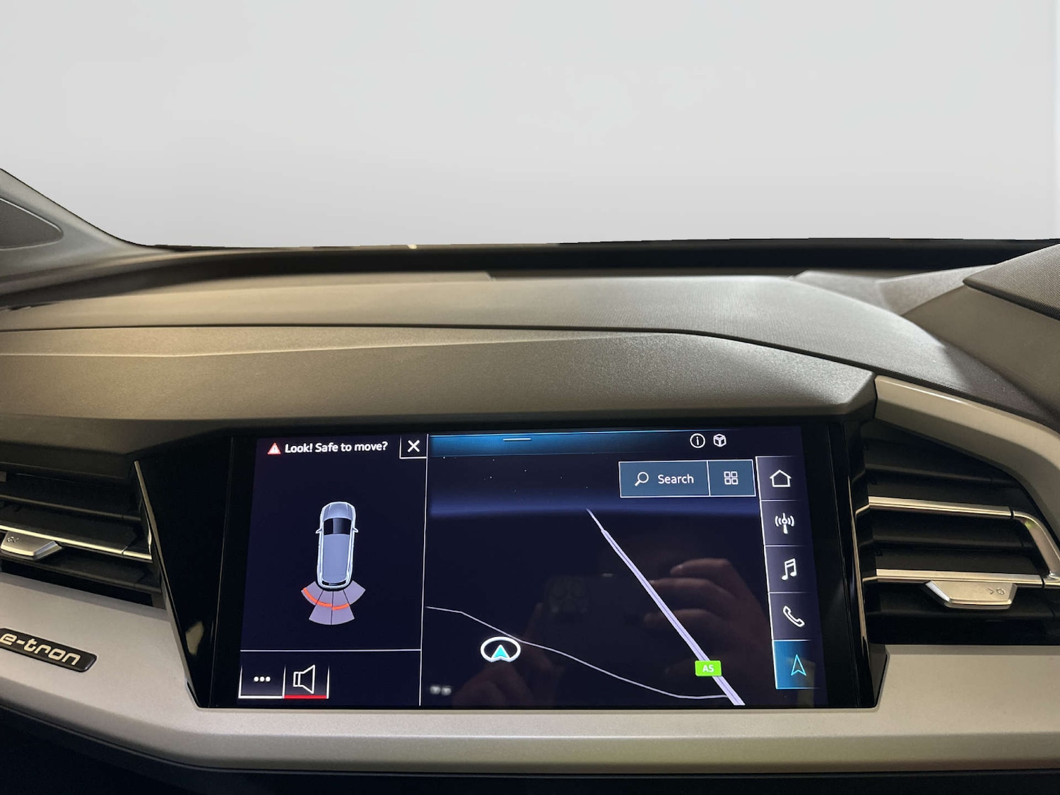 Used Audi Q4 e-tron 2023 for sale - 78083372: Photo 20