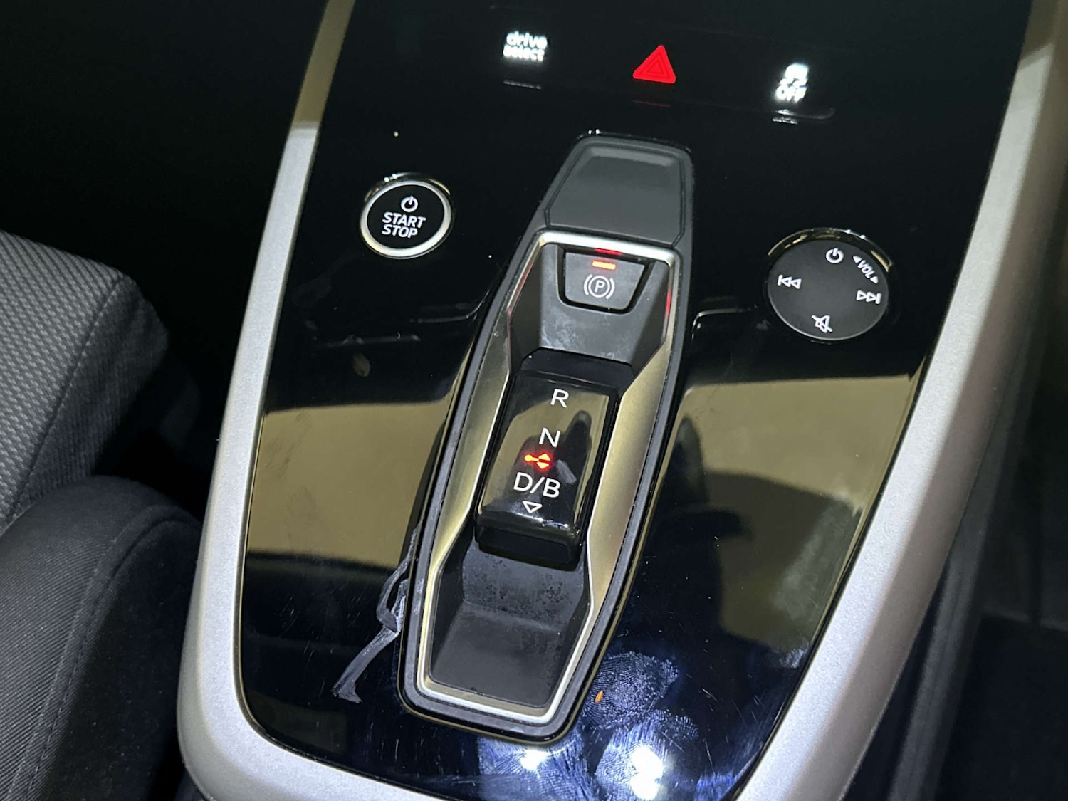 Used Audi Q4 e-tron 2023 for sale - 78083372: Photo 25