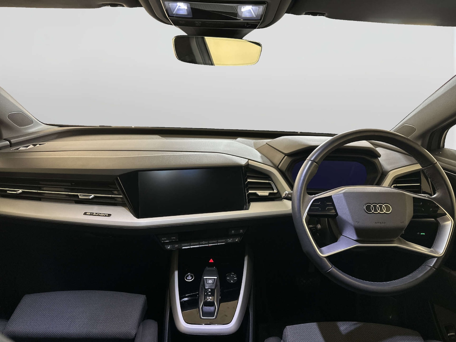 Used Audi Q4 e-tron 2023 for sale - 78083372: Photo 3