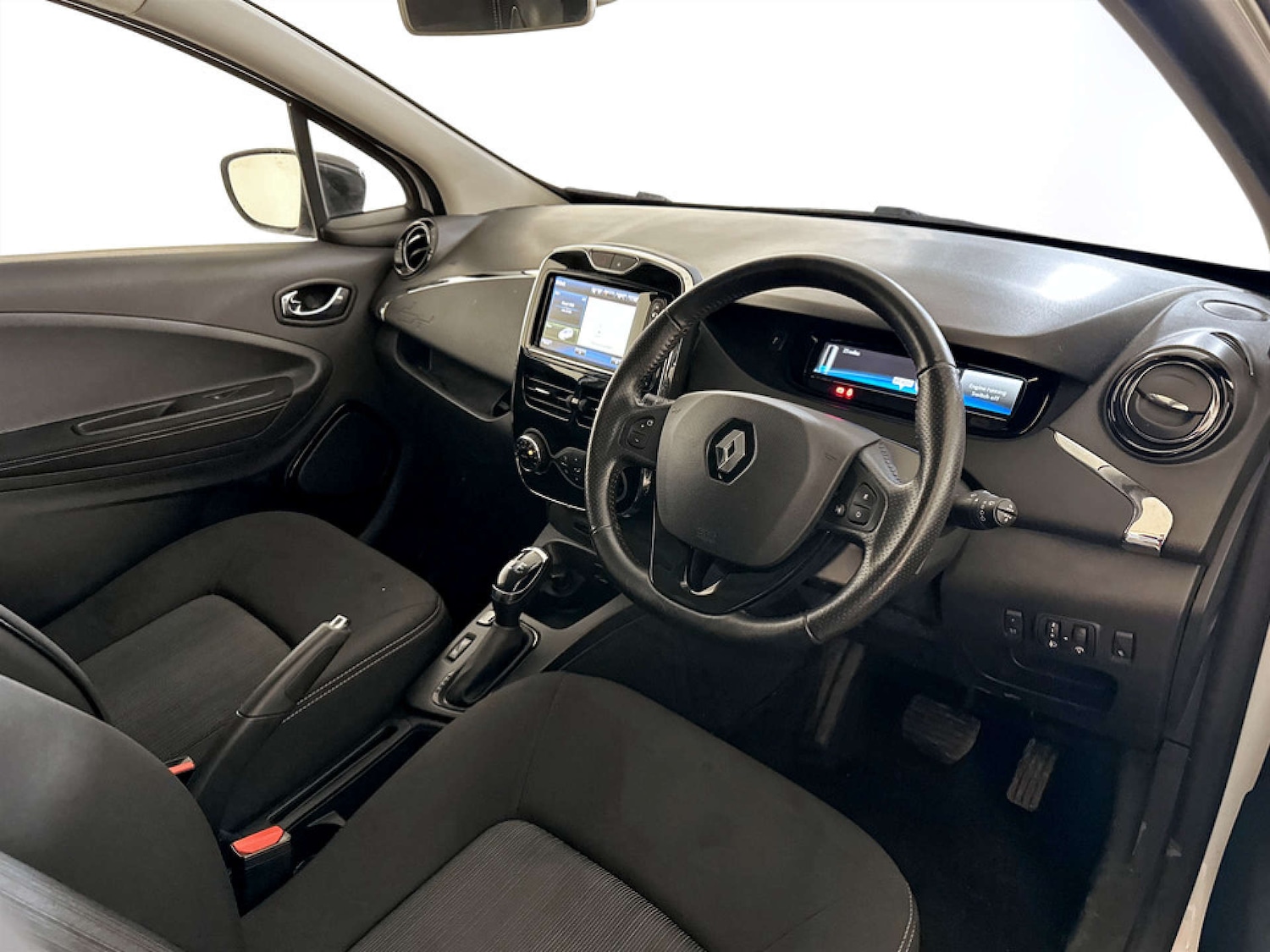 Used Renault Zoe 2019 for sale - 77717796: Photo 15